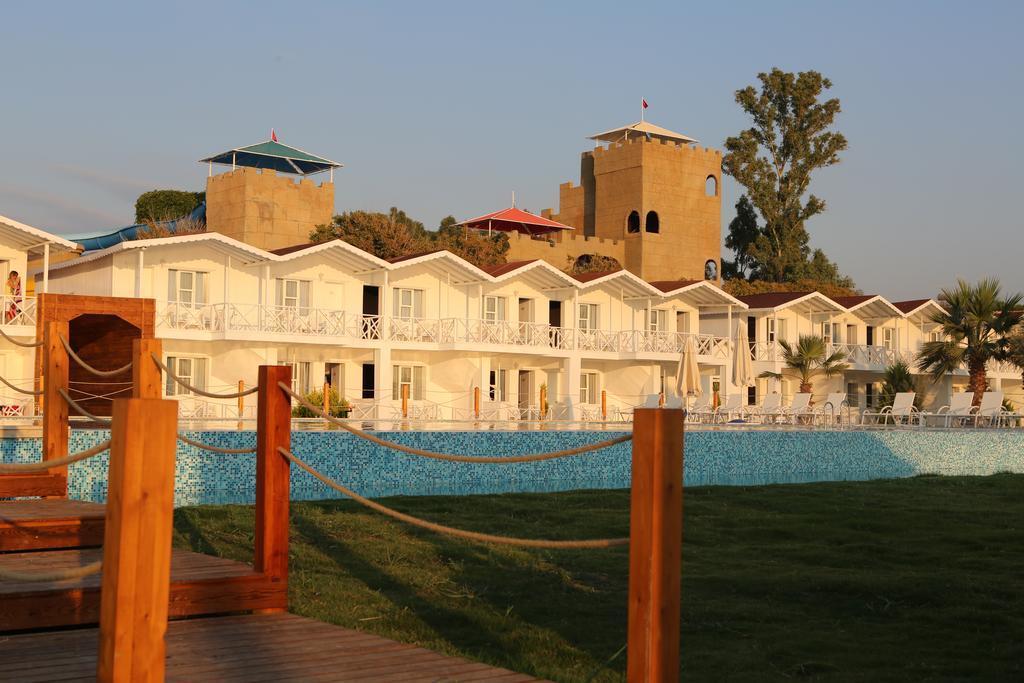 Risus Beach Resort Hotel Kuşadası Exterior photo