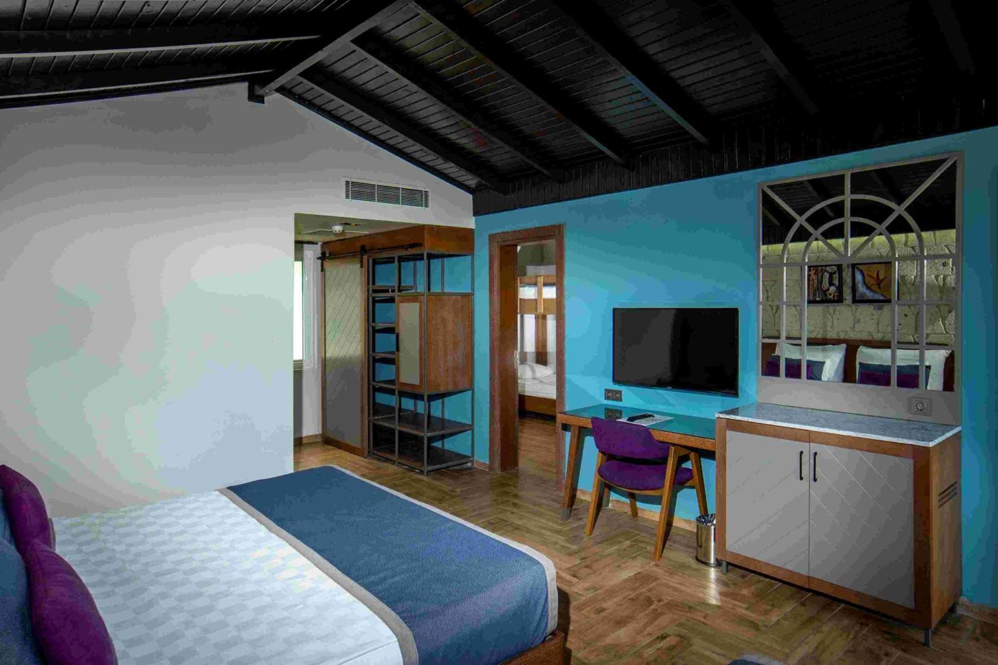 Risus Beach Resort Hotel Kuşadası Exterior photo
