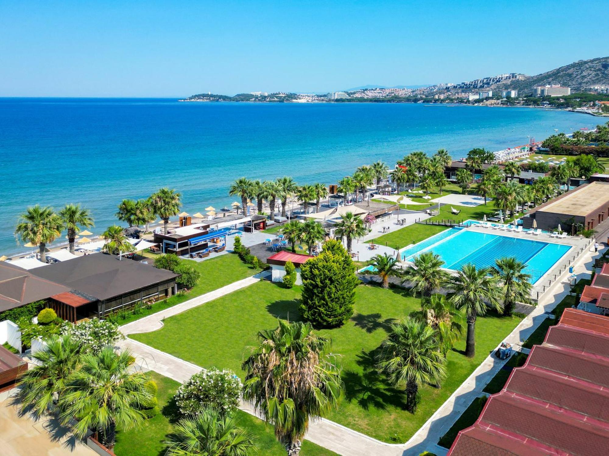 Risus Beach Resort Hotel Kuşadası Exterior photo